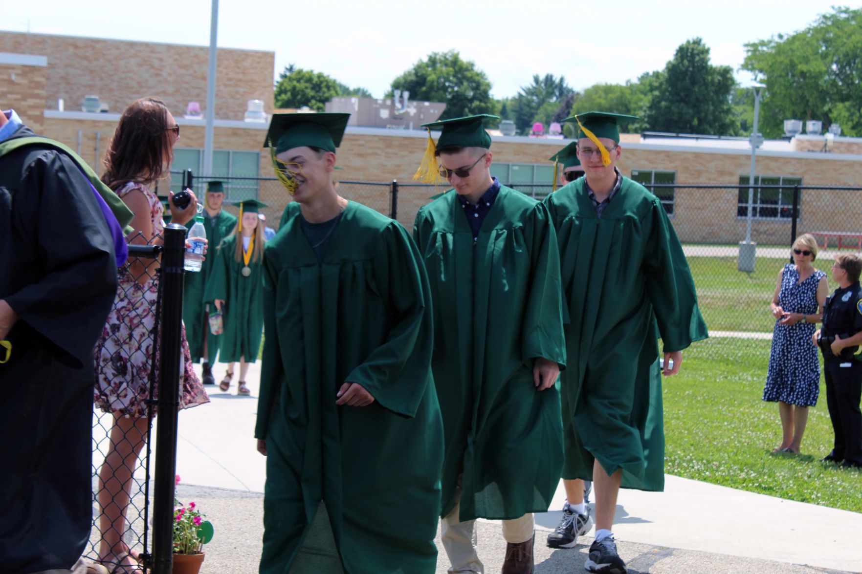 062920- ctzn=news=bdhs059.jpg